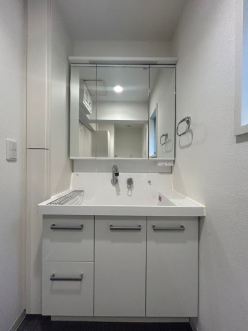 【洗面所】