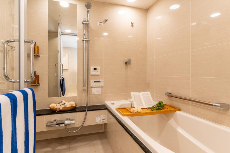 ザ・パークハウス芦屋川の浴室