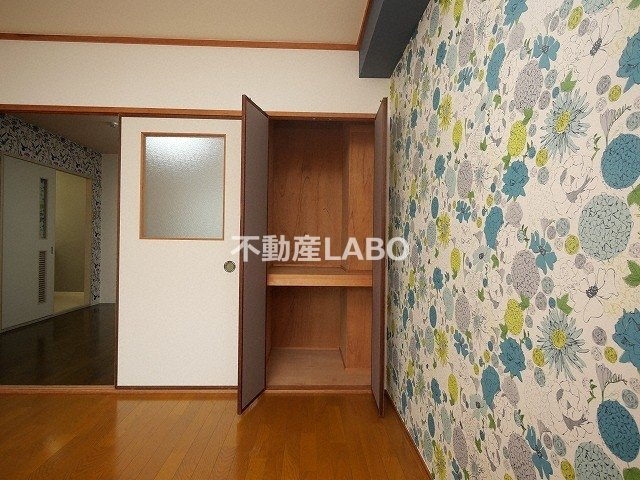 ミタカホーム8番の内装