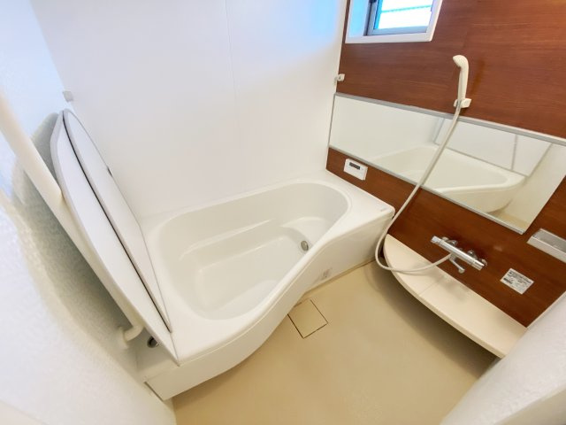 ガーデンヒルズ（笹目）の浴室|別号室の参考写真です。