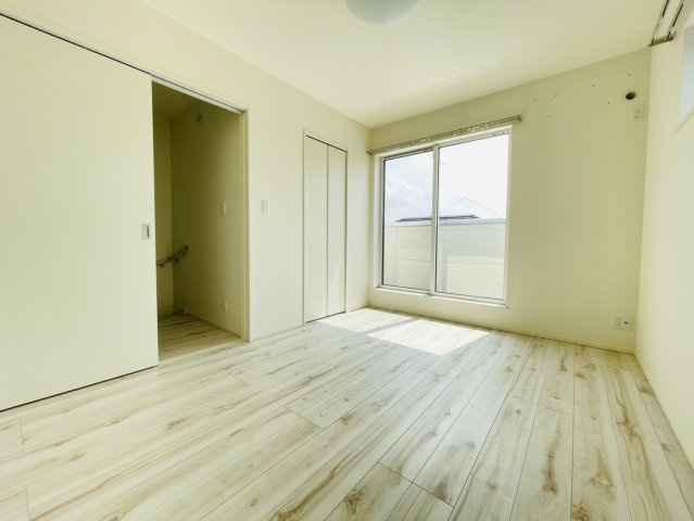 中古戸建　上尾市愛宕３丁目の洋室|3F洋室7.5帖！