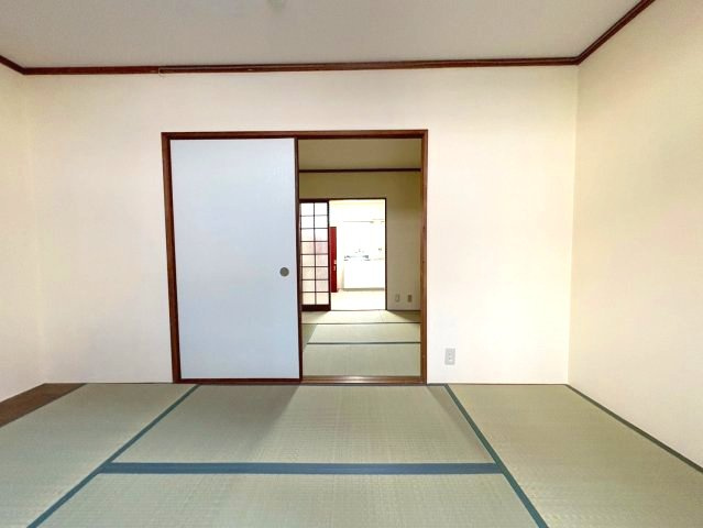 ブルースカイハイツB棟の和室