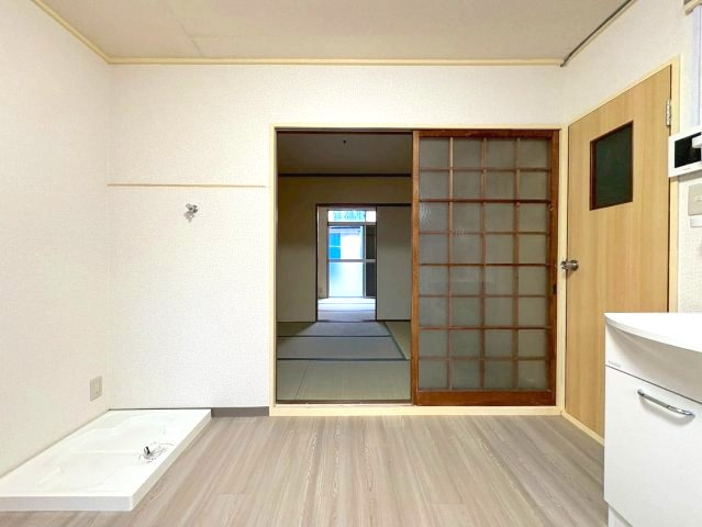 ブルースカイハイツB棟の内装