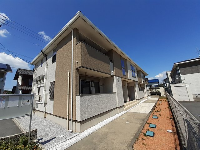 ルミエール　ドゥースの外観