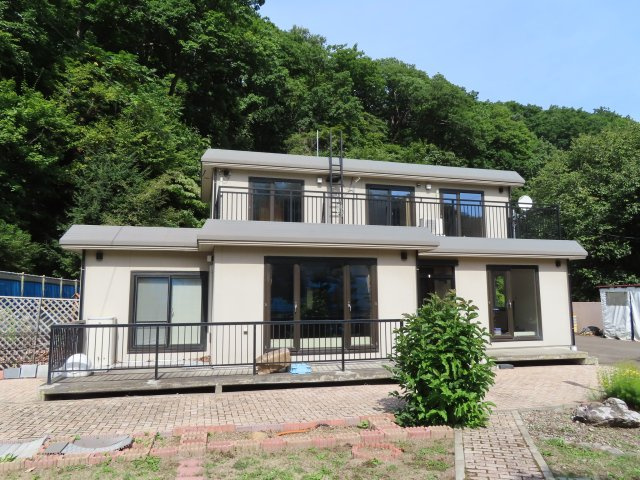 【外観】 | 網走市字二ツ岩１８番地１７、１８番地４８　中古売家 外土地１筆　 | 価格には消費税を含みます。弊社が売主なので仲介手数料はかかりません。