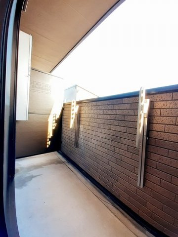 Ｙ’ｓアビタシオン青柳のバルコニー|暖かな日差しのふりそそぐバルコニー