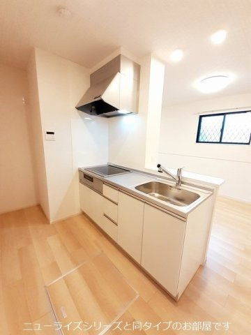 グレイスパークⅠのキッチン|コンパクトなキッチンで掃除もラクラク