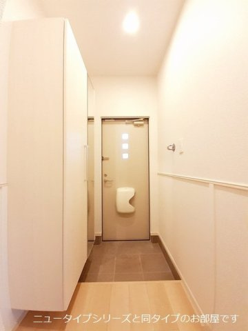 グレイスパークⅠの玄関|落ち着いた玄関です