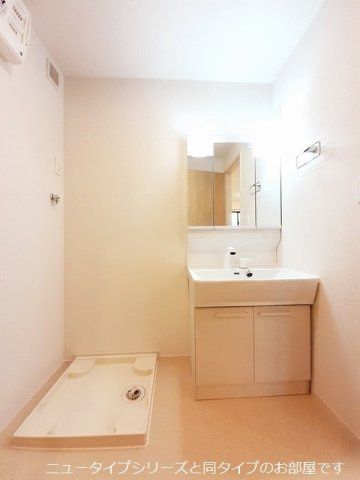 グレイスパークⅠの洗面所|広い洗面スペース