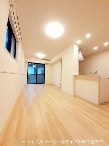 グレイスパークⅠの居間・リビング|居間です