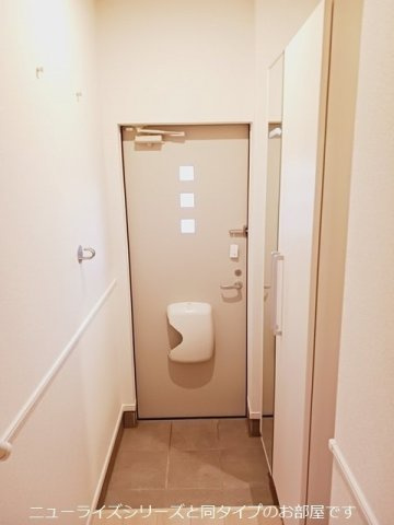 グレイスパークⅠの玄関|落ち着いた玄関です