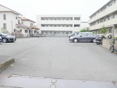 【駐車場】 | ガーデンヒルズ
