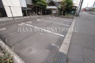 【駐車場】