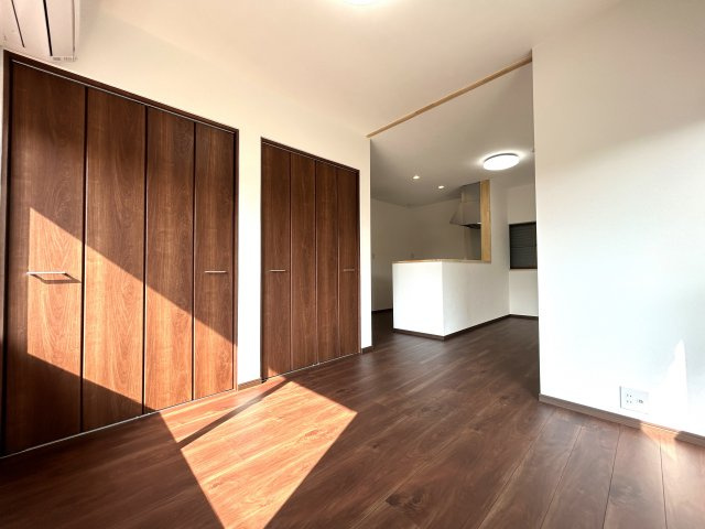 高知市十津５丁目　中古戸建ての居間・リビング