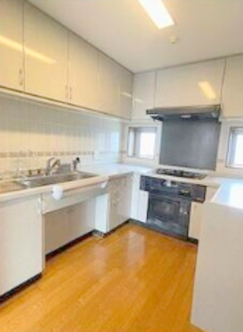 プレステージ田園調布のキッチン|ガスキッチン