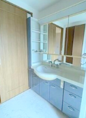 プレステージ田園調布の洗面所|独立洗面台