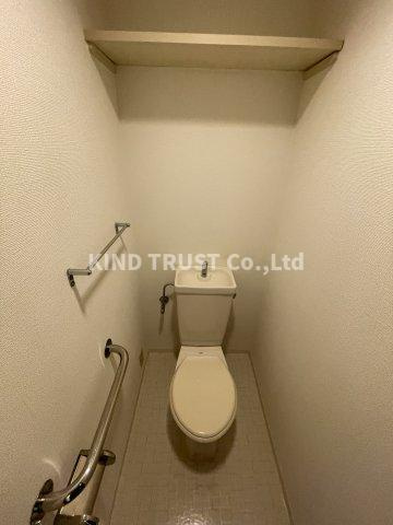 CH.158 RESIDENCE NAKANOSHIMAのトイレ|ゆったりとした空間のトイレです