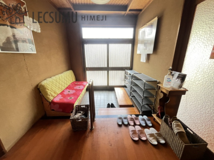 姫路市豊富町豊富/売店舗の玄関
