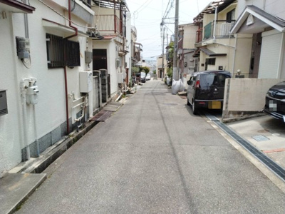 【前面道路含む現地写真】 | 川西市霞ケ丘2丁目　中古戸建