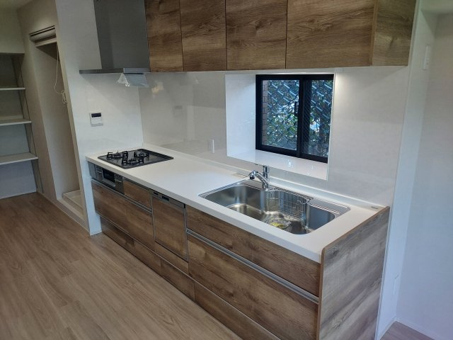 ダイアパレス宝塚クオリテージ2のキッチン|食洗機付きシステムキッチン