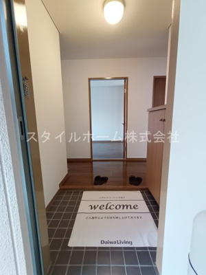 【玄関】 | サンヒルズ鷹丘Ｃ