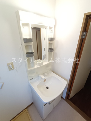 【洗面所】 | サンヒルズ鷹丘Ｃ