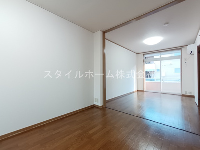 【居間・リビング】 | サンヒルズ鷹丘Ｃ