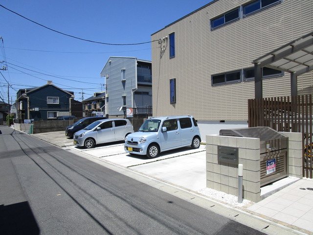 タウンハウスＭＨの駐車場|★駐車場★