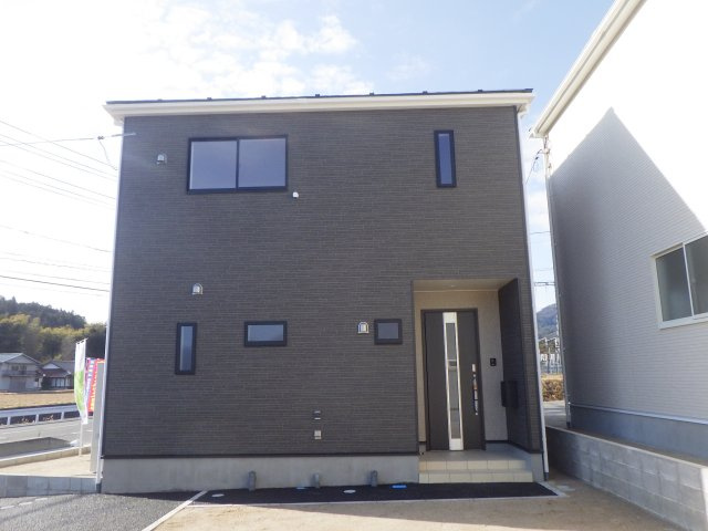 山県郡北広島町今田の新築一戸建の外観