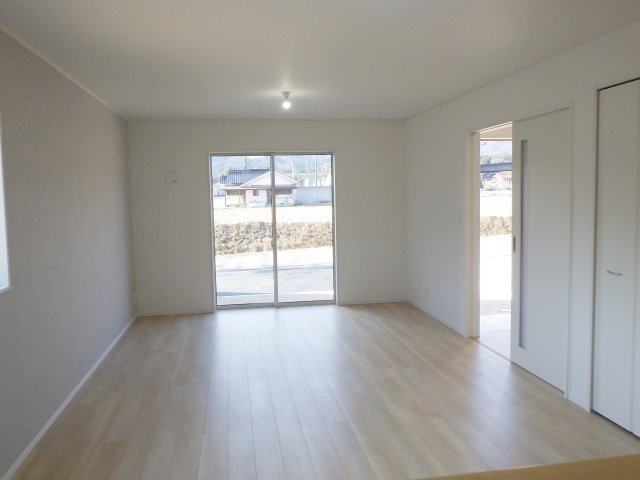 新築戸建　北広島町今田（No.4／No.4）の居間・リビング