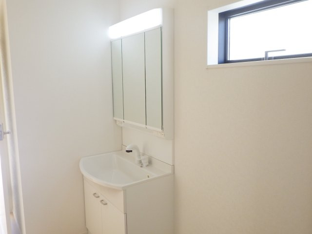 新築戸建　北広島町今田（No.2／No.4）の独立洗面台