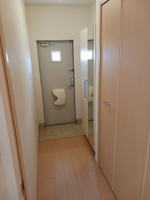 【玄関】 | グレイスフル松山 | 落ち着いた玄関です