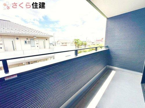 タマタウン　駅南町　1号棟の収納|スキップフロアの下は収納が有ります！！