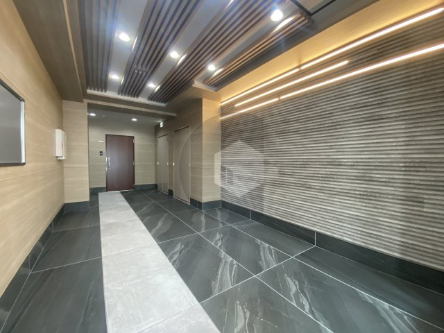 メゾン上小阪のロビー