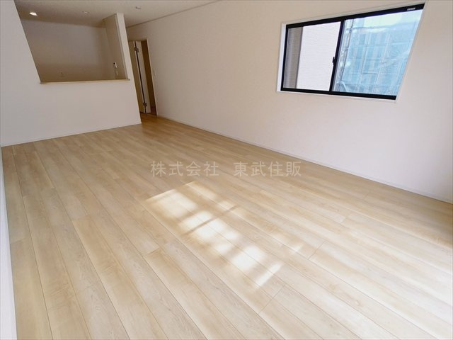 【居間・リビング】 | 志木市中宗岡第30　全4棟　3号棟 | 使いやすい居間です