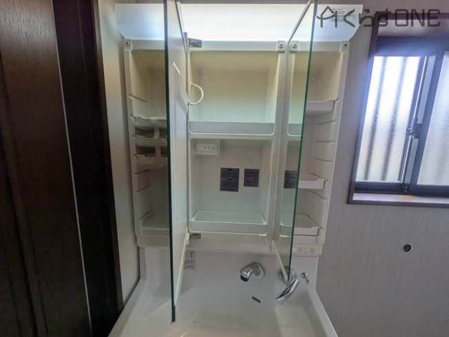 【独立洗面台】 | 姫路市飾磨区阿成中垣内／中古戸建