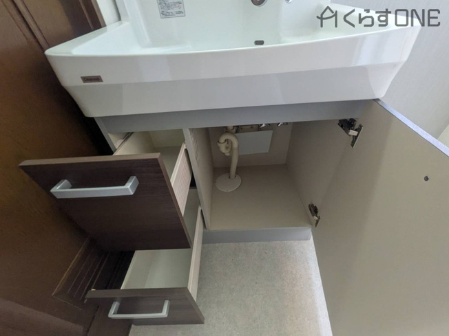 【収納】 | 姫路市飾磨区阿成中垣内／中古戸建