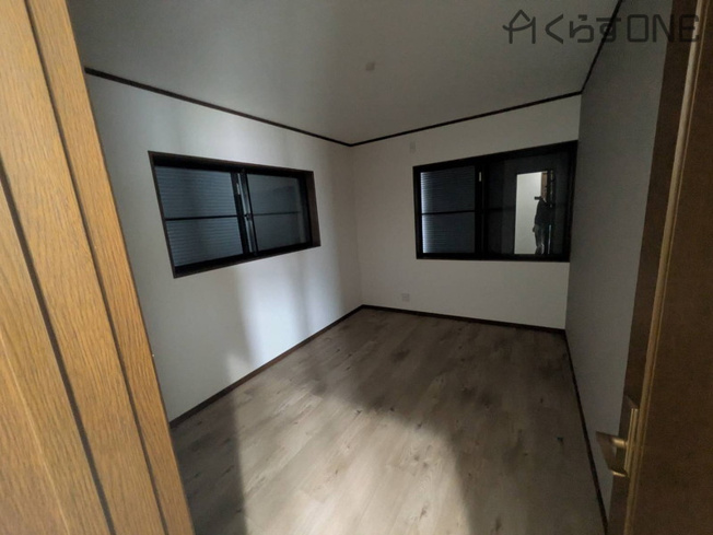 【洋室】 | 姫路市飾磨区阿成中垣内／中古戸建