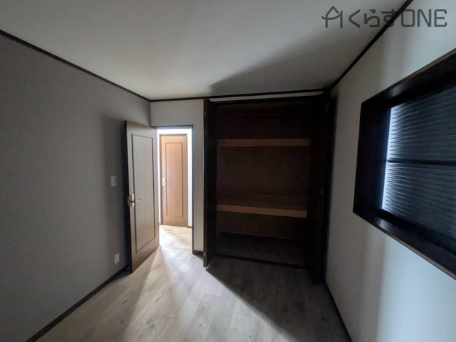 【洋室】 | 姫路市飾磨区阿成中垣内／中古戸建