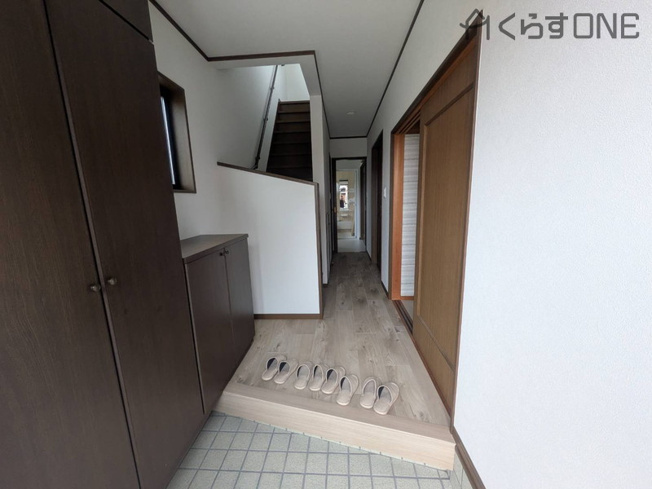 【玄関】 | 姫路市飾磨区阿成中垣内／中古戸建