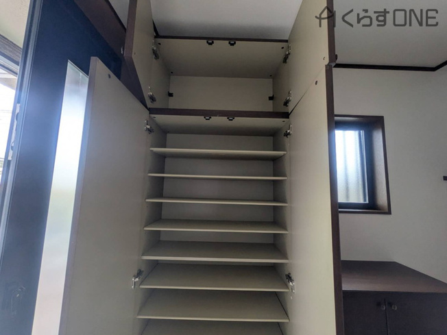 【収納】 | 姫路市飾磨区阿成中垣内／中古戸建