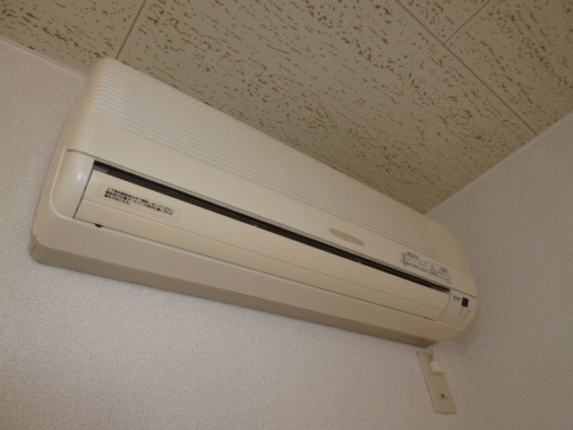 倉敷市有城のアパートの設備|エアコン