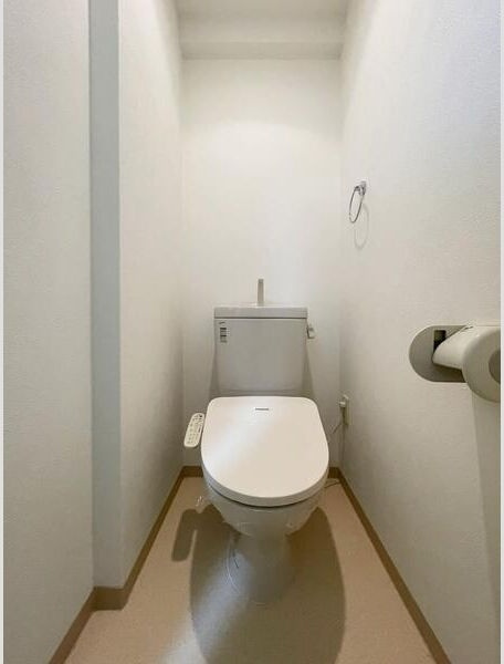 S-FORT江坂Fioreのトイレ