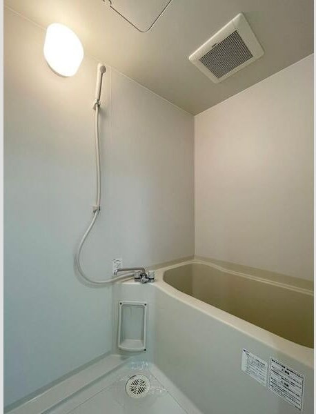 S-FORT江坂Fioreの浴室