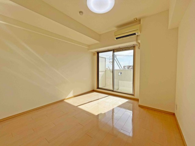 REGALO桜本町の居間・リビング