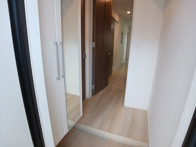 【玄関】 | アーバンヒルズⅤ