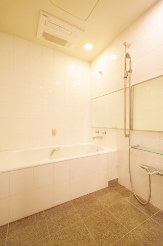 泉ガーデンレジデンスの浴室