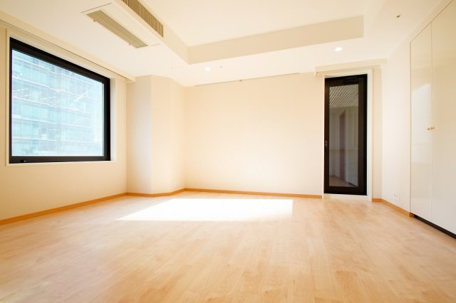 泉ガーデンレジデンスの居間・リビング