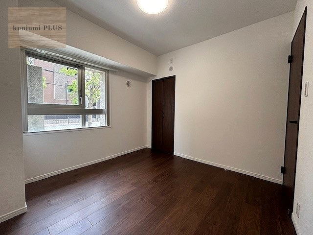 ステイツ城東グランプレイスの洋室