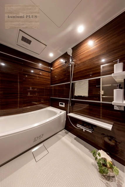 ステイツ城東グランプレイスの浴室